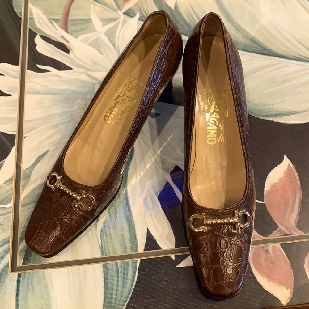 Salvatore Ferragamo Brown Leather Croc Shoes Sz 8